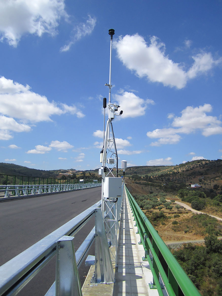 Información Meteorológica para Carreteras Sistema SAFEROAD – RWIS